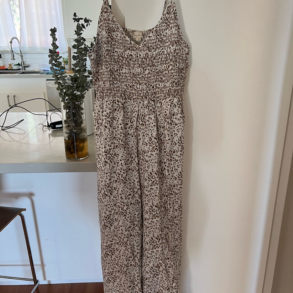 Summer jumpsuit - Size L - cropped and flowy